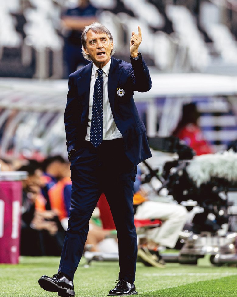 مانشيني: الهلال أقوى فرق آسيا