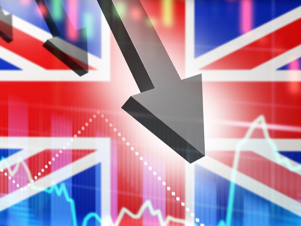 انخفاض معدل البطالة في بريطانيا لأدنى مستوى منذ الصيف الماضي
