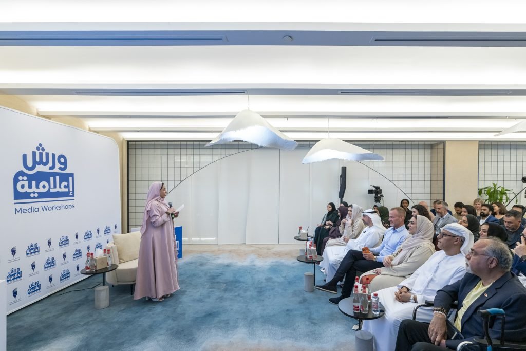 نادي دبي للصحافة يدشن سلسلة ورش إعلامية بجلسة حول “إدارة الإعلام أثناء الأزمات”