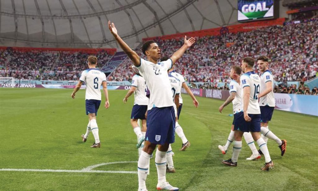 بيلينغهام.. عقل إنجلترا الجديد في معركة اللقب الغائب